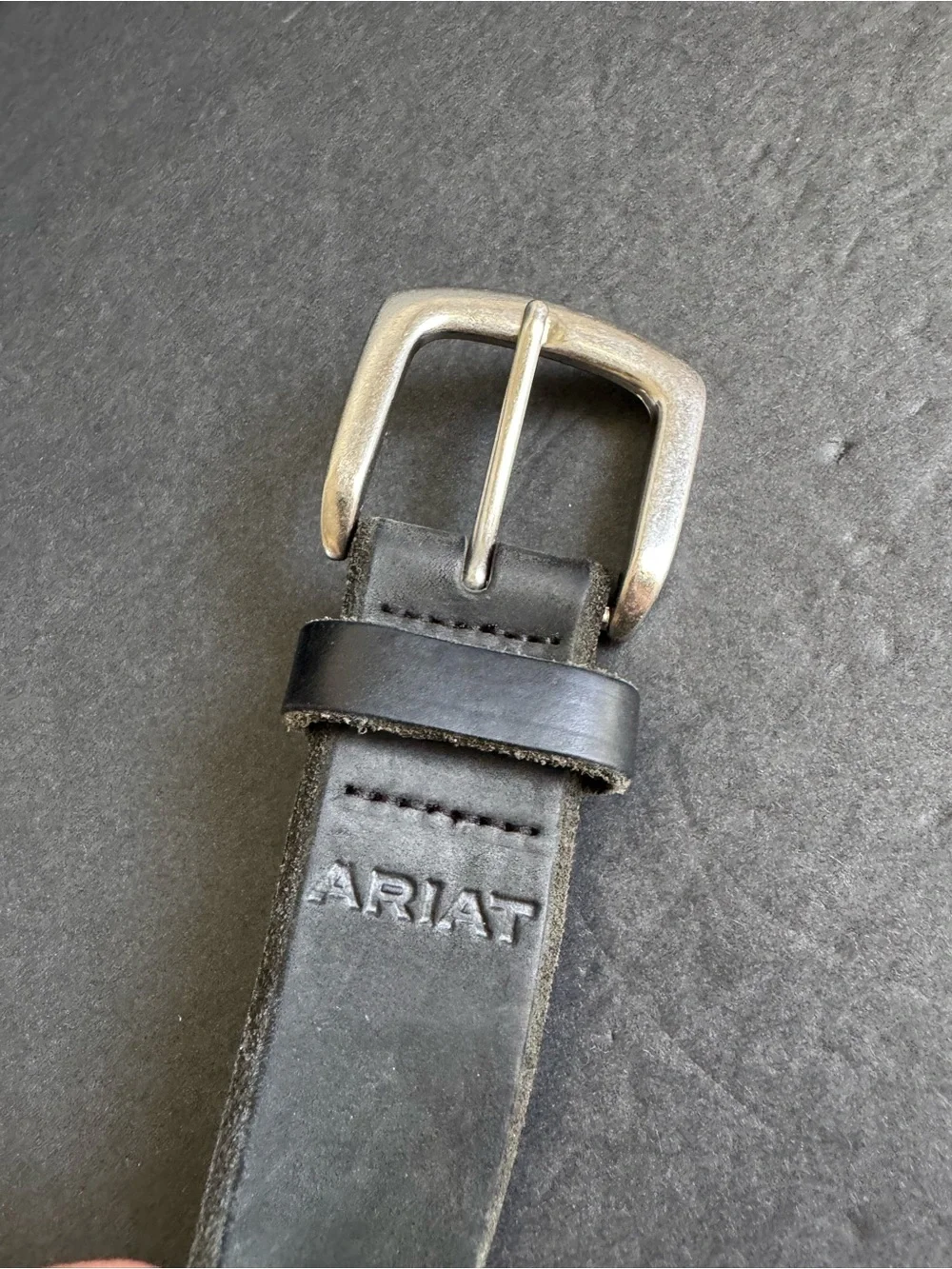 ARIAT‎ Distressed Black Leather Belt Well Worn Unisex Mens 42